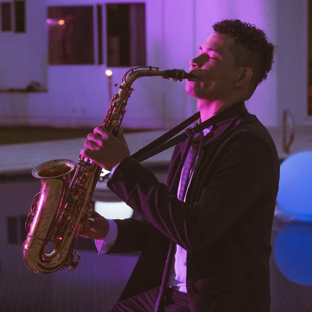 Saxofonista en medellin